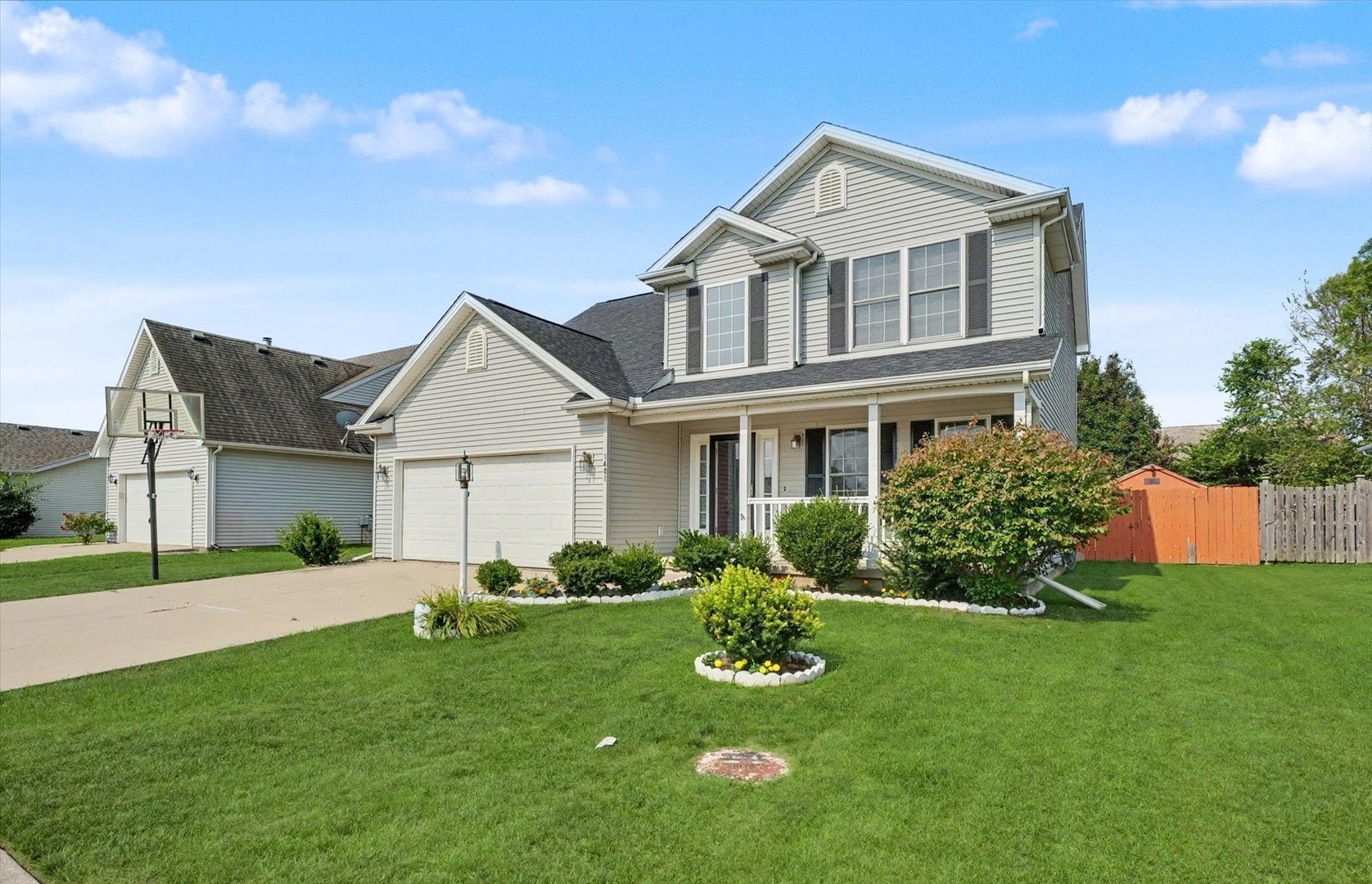 1401 Peppermill Lane