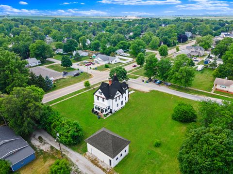 Tiny photo for 732 E Cemetery Avenue, Chenoa, IL 61726 (MLS # 12428054)