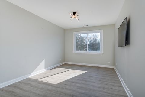 Tiny photo for 8650 Ferris Avenue #203, Morton Grove, IL 60053 (MLS # 12566914)