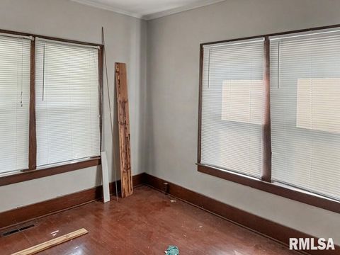 Tiny photo for 113/115 McCann Street, Benton, IL 62812 (MLS # QC4268269)