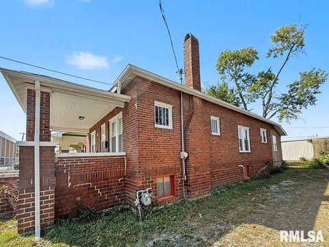 Tiny photo for 113/115 McCann Street, Benton, IL 62812 (MLS # QC4268269)