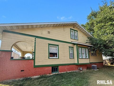 Tiny photo for 113/115 McCann Street, Benton, IL 62812 (MLS # QC4268269)