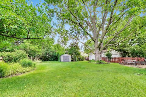 Tiny photo for 671 S 5th Avenue, Des Plaines, IL 60016 (MLS # 12708567)