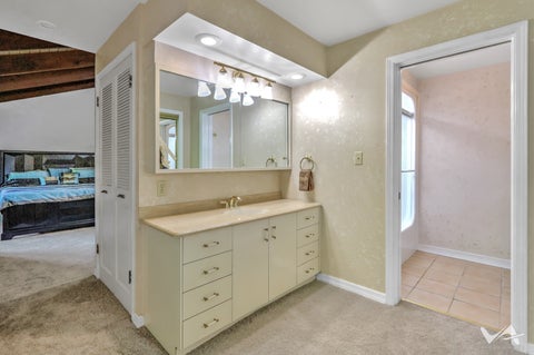 Tiny photo for 850 W Fabyan Parkway, Batavia, IL 60510 (MLS # 12690163)