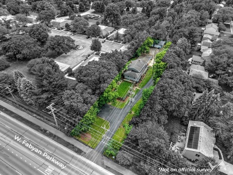 Tiny photo for 850 W Fabyan Parkway, Batavia, IL 60510 (MLS # 12690163)