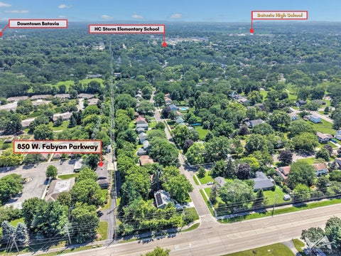 Tiny photo for 850 W Fabyan Parkway, Batavia, IL 60510 (MLS # 12690163)