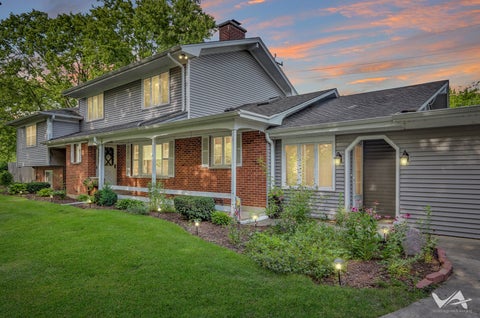 850 W Fabyan Parkway, Batavia, IL 60510 - #: 12690163