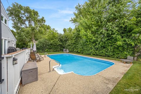 Tiny photo for 1414 S 4th Street, St. Charles, IL 60174 (MLS # 12689122)