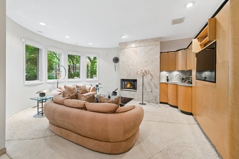 Tiny photo for 1409 S INDIANA Avenue #D, Chicago, IL 60605 (MLS # 12750520)