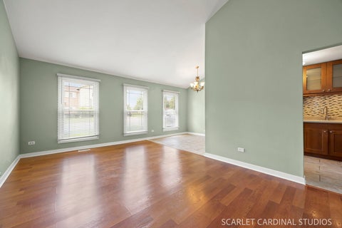 Tiny photo for 376 Thorncliffe Drive, Glendale Heights, IL 60139 (MLS # 12705869)