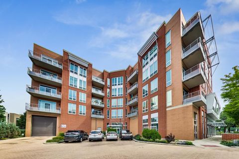 Tiny photo for 4846 N CLARK Street #510, Chicago, IL 60640 (MLS # 12610813)