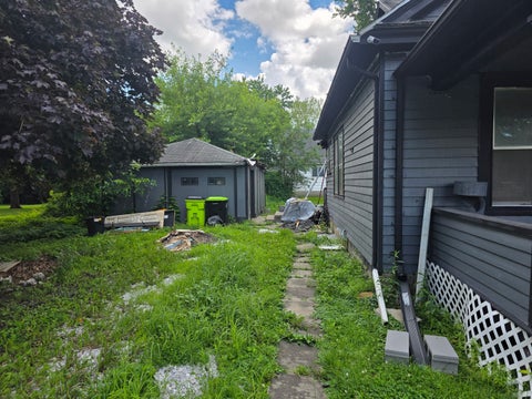Tiny photo for 702 Locust Street, Carthage, IL 62321 (MLS # 12699827)