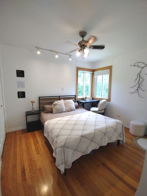 Tiny photo for 1520 Oakton Street, Park Ridge, IL 60068 (MLS # 12671759)