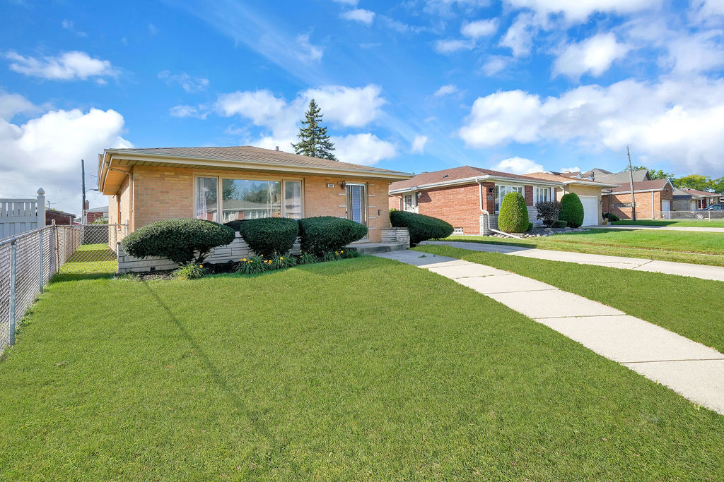 2907 W 86th Street