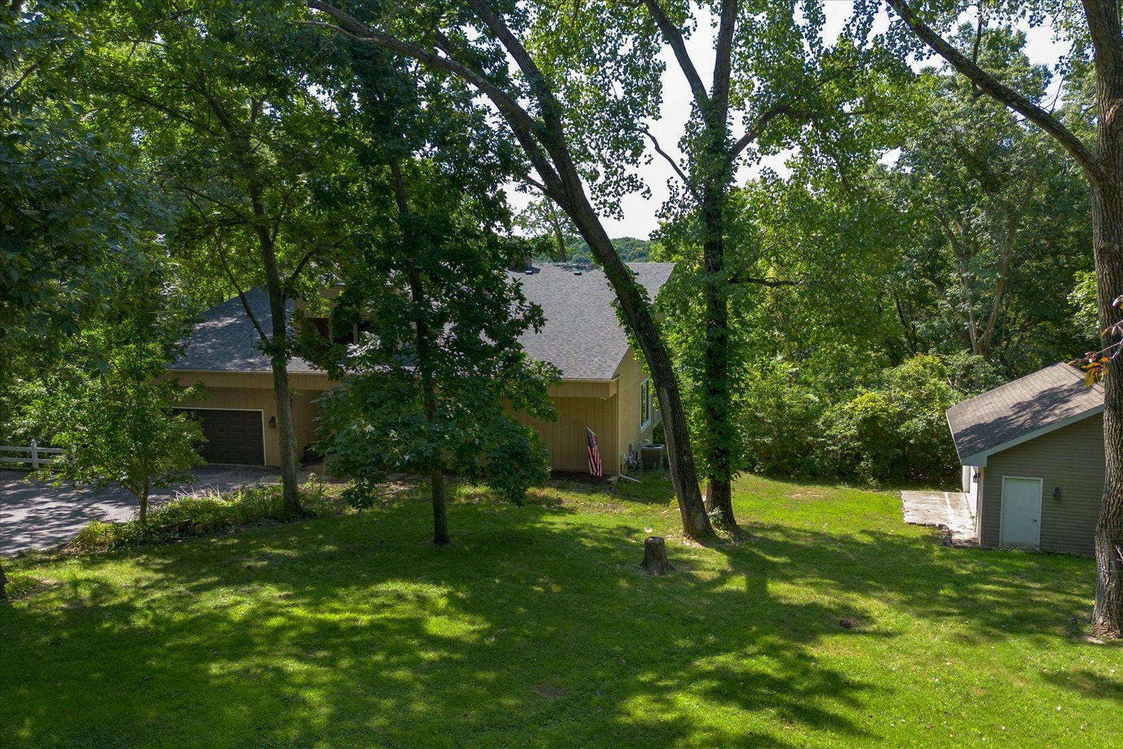 605 Sherwood Glen