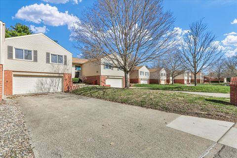Tiny photo for 27 Fields East #0, Champaign, IL 61822 (MLS # 12587615)