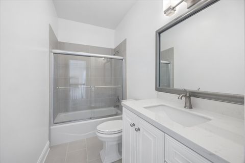 Tiny photo for 131 Indian Drive, Clarendon Hills, IL 60514 (MLS # 12611023)