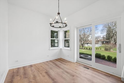 Tiny photo for 131 Indian Drive, Clarendon Hills, IL 60514 (MLS # 12611023)