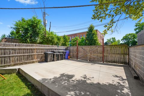 Tiny photo for 525 N Saint Louis Avenue, Chicago, IL 60624 (MLS # 12406859)