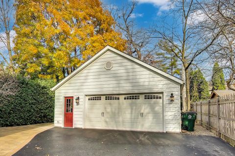 Tiny photo for 228 E Center Avenue, Lake Bluff, IL 60044 (MLS # 12518325)