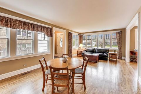 Tiny photo for 228 E Center Avenue, Lake Bluff, IL 60044 (MLS # 12518325)