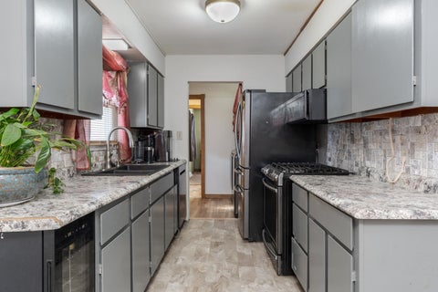 Tiny photo for 908 E Chestnut Street, Pontiac, IL 61764 (MLS # 12707664)
