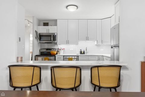 Tiny photo for 1636 N Wells Street #1001, Chicago, IL 60614 (MLS # 12502962)