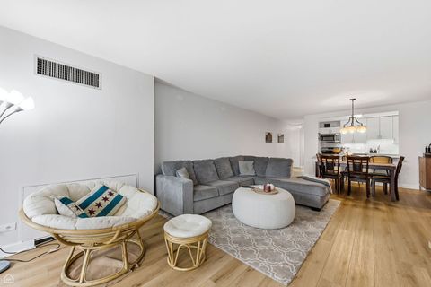Tiny photo for 1636 N Wells Street #1001, Chicago, IL 60614 (MLS # 12502962)