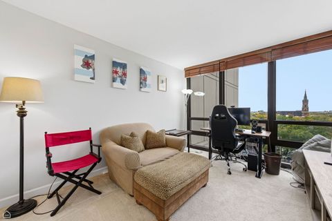 Tiny photo for 1636 N Wells Street #1001, Chicago, IL 60614 (MLS # 12502962)
