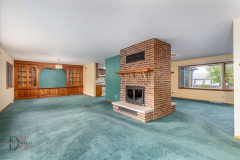 Tiny photo for 200 E Allen Street, Ottawa, IL 61350 (MLS # 12460481)
