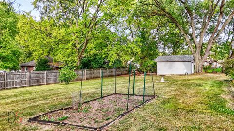 Tiny photo for 200 E Allen Street, Ottawa, IL 61350 (MLS # 12460481)