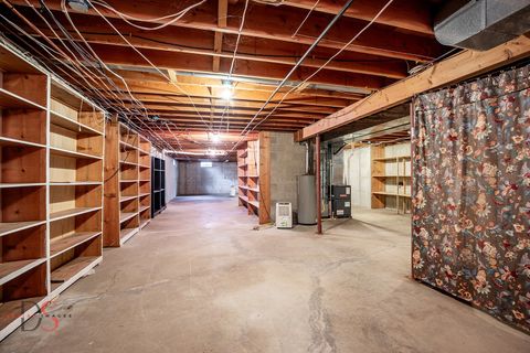 Tiny photo for 200 E Allen Street, Ottawa, IL 61350 (MLS # 12460481)