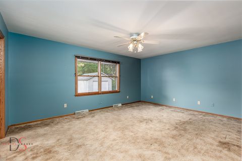 Tiny photo for 200 E Allen Street, Ottawa, IL 61350 (MLS # 12460481)