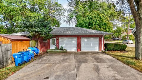 Tiny photo for 200 E Allen Street, Ottawa, IL 61350 (MLS # 12460481)