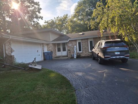 Photo of 3604 Tee Court North Court, Crete, IL 60417 (MLS # 12504119) Photo of 3604 Tee Court North Court, Crete, IL 60417 (MLS # 12504119)