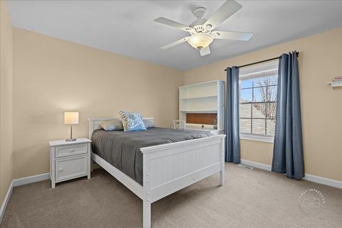 Tiny photo for 3N441 VACHEL LINDSAY Street, St. Charles, IL 60175 (MLS # 12572007)