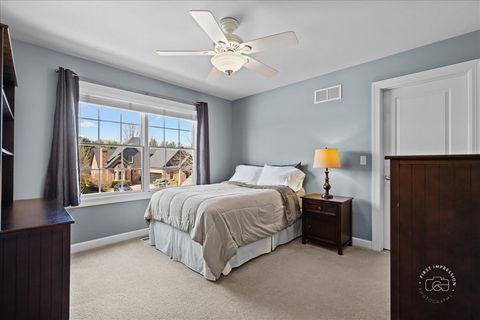 Tiny photo for 3N441 VACHEL LINDSAY Street, St. Charles, IL 60175 (MLS # 12572007)