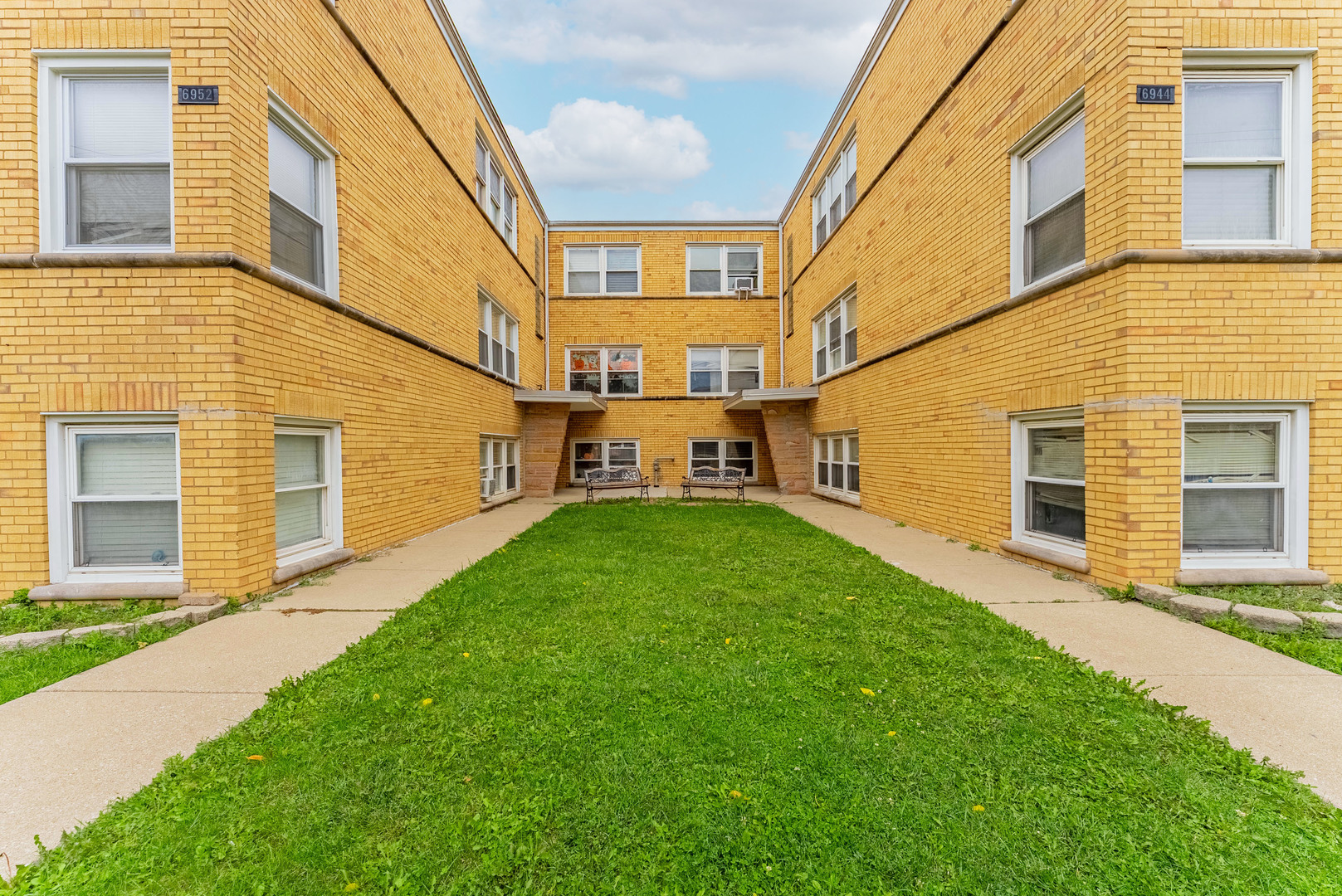 6944 W Diversey Avenue 3S