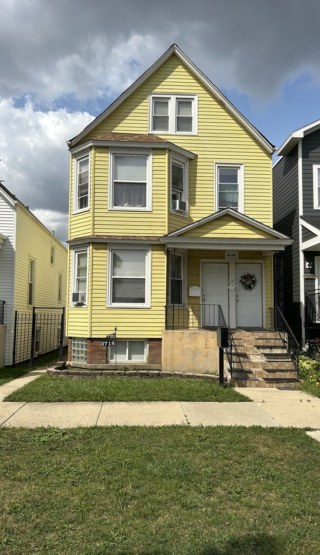 3718 N Spaulding Avenue