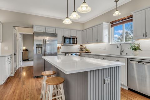 Tiny photo for 7817 Cascade Way, Gurnee, IL 60031 (MLS # 12575178)