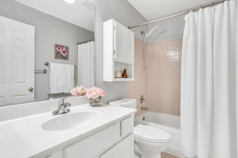 Tiny photo for 7817 Cascade Way, Gurnee, IL 60031 (MLS # 12575178)