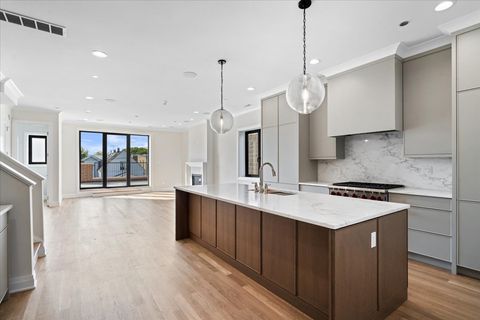 Tiny photo for 3036 N Sheffield Avenue #3, Chicago, IL 60657 (MLS # 12441536)