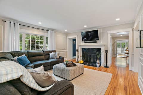 Tiny photo for 509 Easton Avenue, Geneva, IL 60134 (MLS # 12716975)
