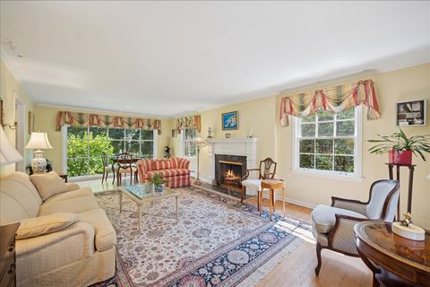 Tiny photo for 1245 Canterbury Lane, Glenview, IL 60025 (MLS # 12548227)