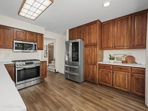 Tiny photo for 800 Marston Avenue NE, Glen Ellyn, IL 60137 (MLS # 12722352)