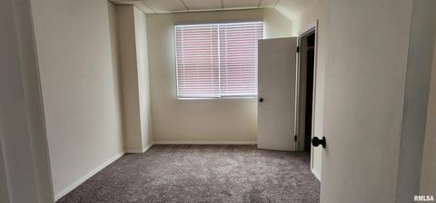 Tiny photo for 1713 N 5TH Street, Clinton, IA 52732 (MLS # QC4265110)