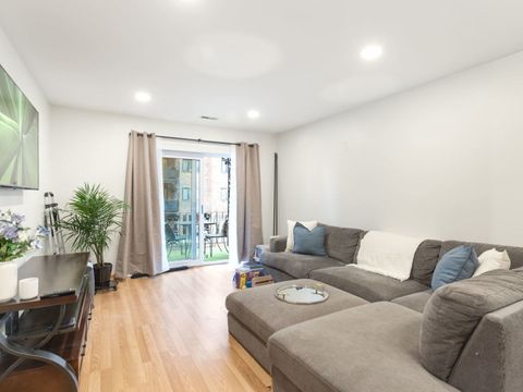 Tiny photo for 9332 Landings Lane #203D, Des Plaines, IL 60016 (MLS # 12595304)