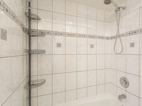 Tiny photo for 9332 Landings Lane #203D, Des Plaines, IL 60016 (MLS # 12595304)