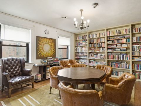 Tiny photo for 9332 Landings Lane #203D, Des Plaines, IL 60016 (MLS # 12595304)