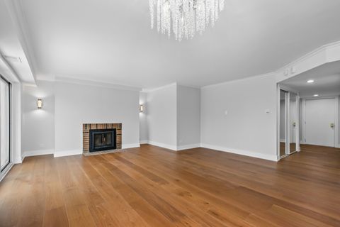 Tiny photo for 2086 Saint Johns Avenue #306, Highland Park, IL 60035 (MLS # 12538074)